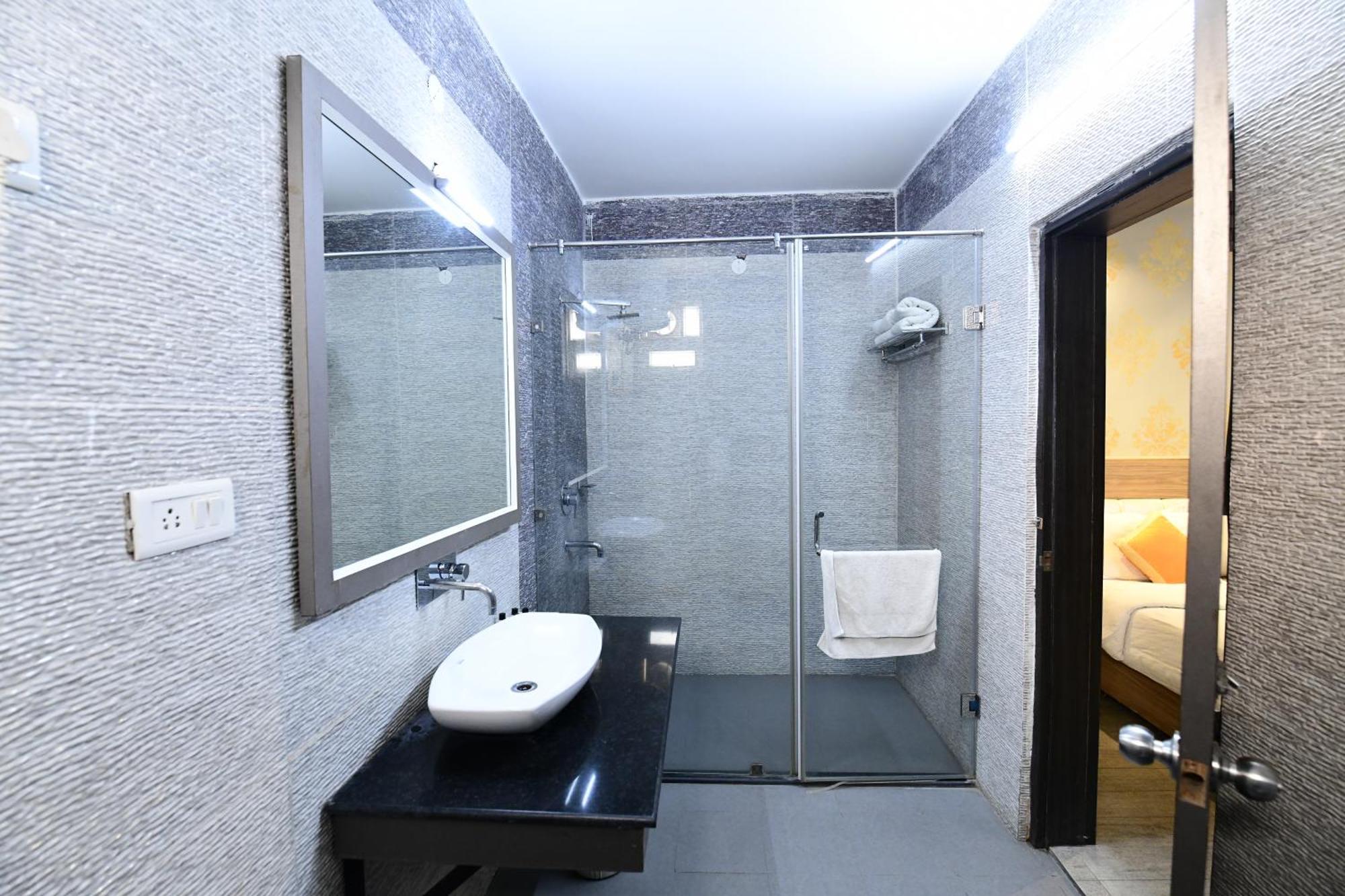 Hotel Jataka Inn 菩提伽耶 外观 照片